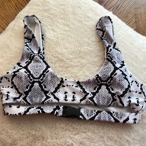 SHEIN Snakeskin tank Swim bikini top size S